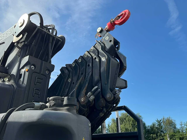 Scania - 6x2*4 - dag cabine - lll - fassi laadkraan - g410 - 2016 - vrachtwagen - afbeelding 8 van  29