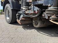 Scania - 94g 220 veegtruck - vrachtwagen - afbeelding 16 van  32