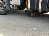 Scania - 94g 220 veegtruck - vrachtwagen - afbeelding 24 van  32