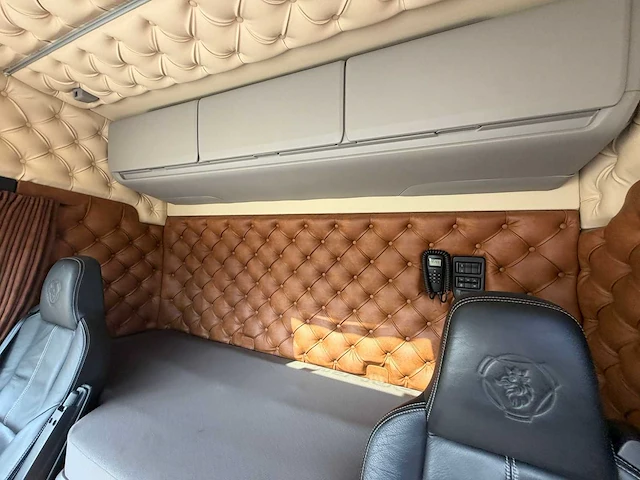 Scania - r450 ngs - vollucht - retarder - 2019 - vrachtwagen - afbeelding 18 van  27