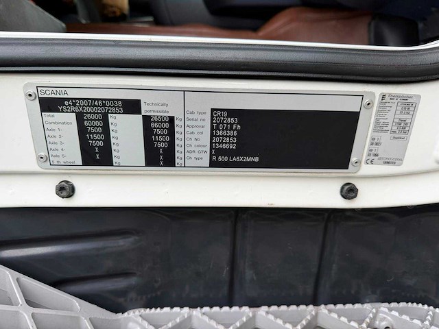 Scania - r500 - vollucht - smart tacho - show truck - vrachtwagen - 24-bns-6 - 2012 - afbeelding 15 van  22
