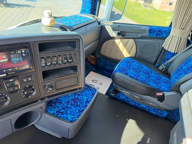 Scania - r500 v8 - showtruck - vollucht - gestuurd - retarder - 2006 - vrachtwagen - afbeelding 7 van  22