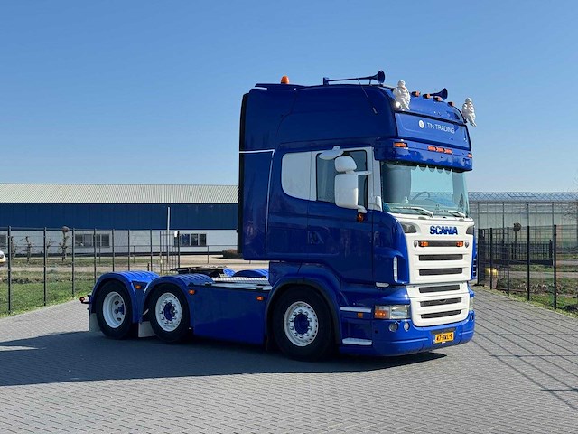 Scania - r500 v8 - showtruck - vollucht - gestuurd - retarder - 2006 - vrachtwagen - afbeelding 12 van  22