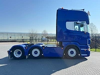 Scania - r500 v8 - showtruck - vollucht - gestuurd - retarder - 2006 - vrachtwagen - afbeelding 19 van  22