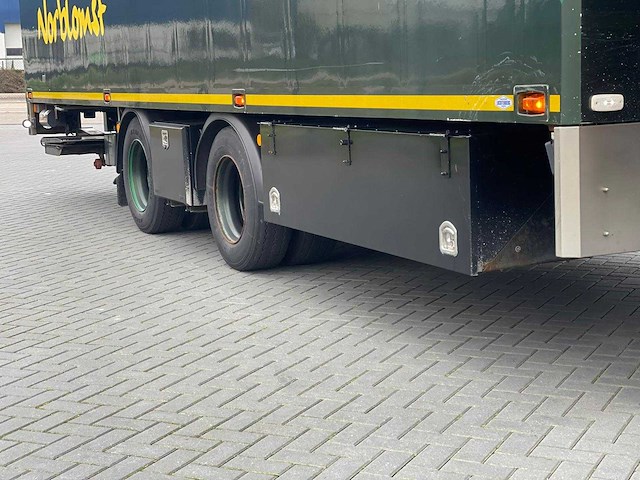 Scania - r520 - 2015 - 32-bfp-5 - flower combi, valve, completely, full air - afbeelding 4 van  47