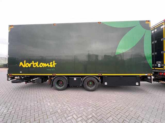 Scania - r520 - 2015 - 32-bfp-5 - flower combi, valve, completely, full air - afbeelding 6 van  47