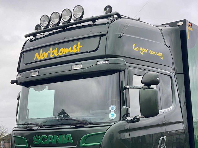 Scania - r520 - 2015 - 32-bfp-5 - flower combi, valve, completely, full air - afbeelding 12 van  47