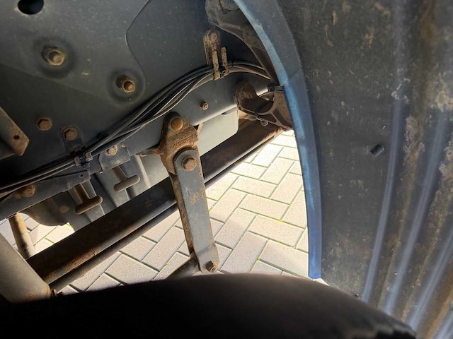 Scania - r520 - 2015 - 6x4 - bb-804-z - vrachtwagen - afbeelding 9 van  28