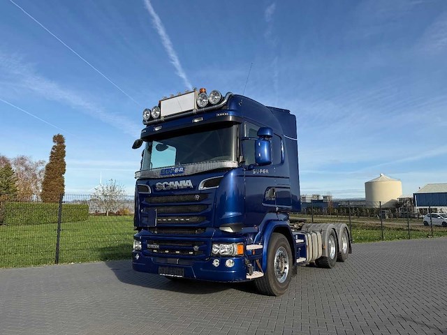 Scania - r520 - 2015 - 6x4 - bb-804-z - vrachtwagen - afbeelding 1 van  28