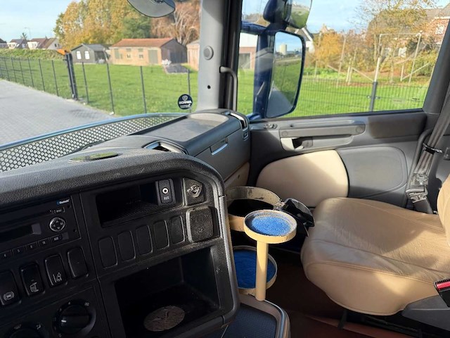 Scania - r520 - 2015 - 6x4 - bb-804-z - vrachtwagen - afbeelding 17 van  28