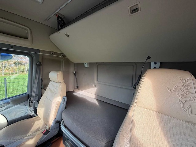 Scania - r520 - 2015 - 6x4 - bb-804-z - vrachtwagen - afbeelding 19 van  28