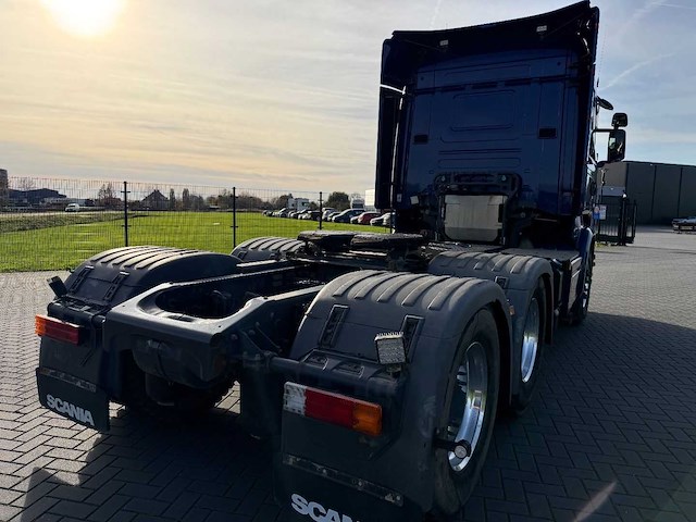 Scania - r520 - 2015 - 6x4 - bb-804-z - vrachtwagen - afbeelding 26 van  28