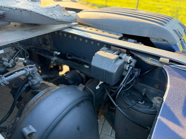 Scania - r520 - v8 - retarder - vollucht - smart 2 tacho - 2015 - vrachtwagen - afbeelding 18 van  30