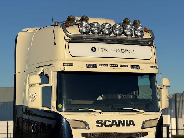 Scania - r520 - v8 - retarder - vollucht - smart 2 tacho - 2015 - vrachtwagen - afbeelding 29 van  30