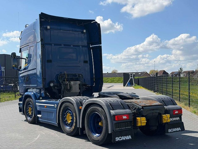 Scania - r580 - v8 - 6x2/4 - vollucht - retarder - 2017 - vrachtwagen - afbeelding 23 van  27