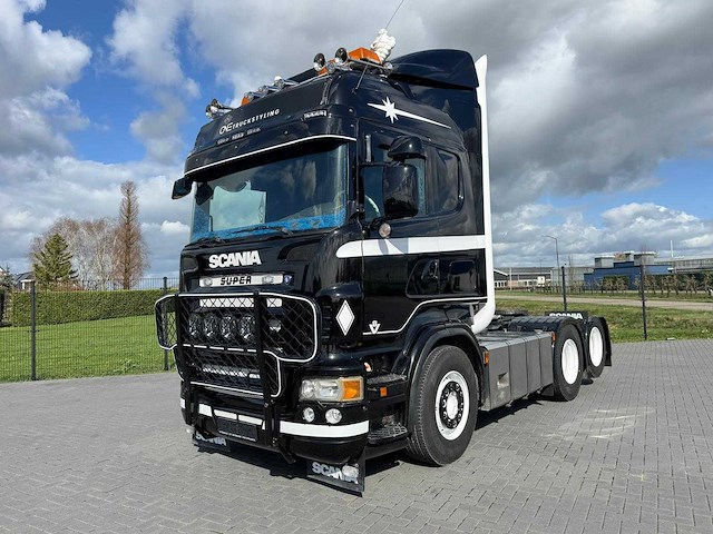 Scania - r580 v8 - showtruck - manual - retarder - boogie - 2005 - vrachtwagen - afbeelding 1 van  24