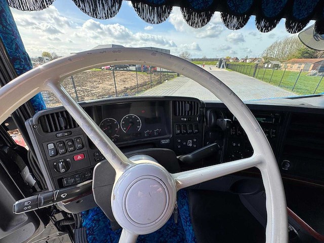 Scania - r580 v8 - showtruck - manual - retarder - boogie - 2005 - vrachtwagen - afbeelding 14 van  24