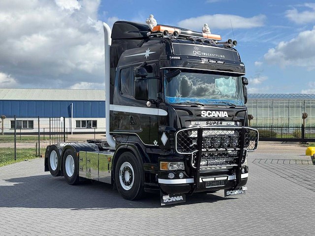 Scania - r580 v8 - showtruck - manual - retarder - boogie - 2005 - vrachtwagen - afbeelding 18 van  24