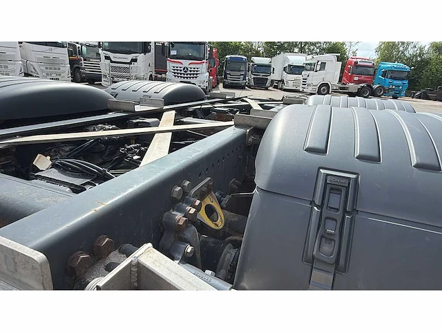 Scania - r590 - retarder - opti - lll - 2021 - vrachtwagen - afbeelding 27 van  31
