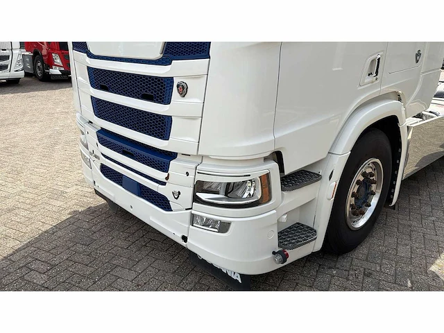 Scania - r590 - retarder - opti - lll - 2021 - vrachtwagen - afbeelding 12 van  31