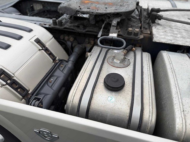 Scania - s580 - v8 - 2018 - vollucht - retarder - alcoa -24-bkn-2 - vrachtwagen - afbeelding 4 van  25