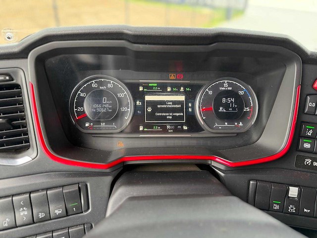 Scania - s580 - v8 - 2018 - vollucht - retarder - alcoa -24-bkn-2 - vrachtwagen - afbeelding 9 van  25
