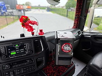 Scania - s580 - v8 - 2018 - vollucht - retarder - alcoa -24-bkn-2 - vrachtwagen - afbeelding 11 van  25