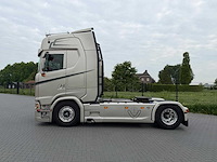 Scania - s580 - v8 - 2018 - vollucht - retarder - alcoa -24-bkn-2 - vrachtwagen - afbeelding 24 van  25