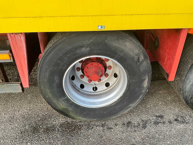 Scania - torpedo - t 113 h 320- automaat - vrachtwagen - 1996 - afbeelding 5 van  44