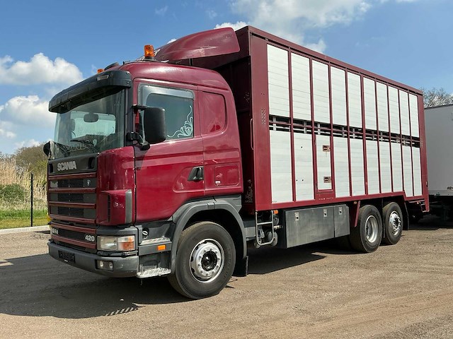 Scania 124g 420 veetransport vrachtwagen - afbeelding 1 van  40