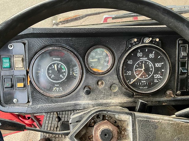 Scania 141 - v8 - vrachtwagen - 1985 - afbeelding 17 van  37