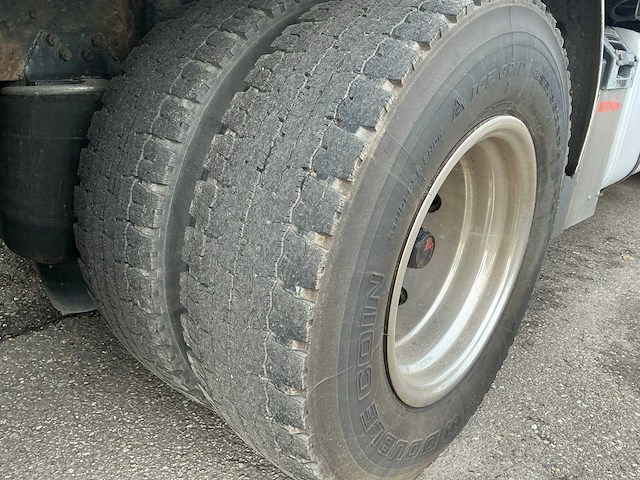 Scania 164 r480 v8 vrachtwagen met ekeri schamelwagen - afbeelding 21 van  61