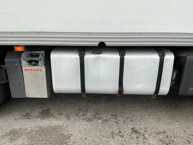 Scania 164 r480 v8 vrachtwagen met ekeri schamelwagen - afbeelding 22 van  61