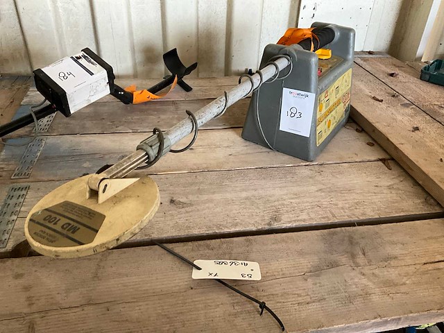 Scanmitter md100 metaaldetector - afbeelding 1 van  4