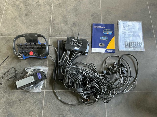 Scanreco g2b rc400/tr02 complete set opbouw afstandsbediening voor laadkraan - afbeelding 1 van  10