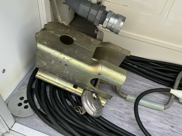 Scanvogn dubbele toiletunit sanitairunit toiletwagen - afbeelding 33 van  43