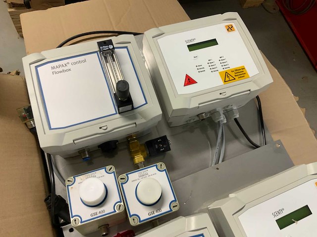 Scenty mapax control flowbox computergestuurde spuit doseer en regel unit set (3x) - afbeelding 6 van  12
