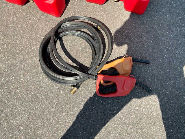 Scepter flo n’ go verrijdbare brandstofcontainers - afbeelding 10 van  21