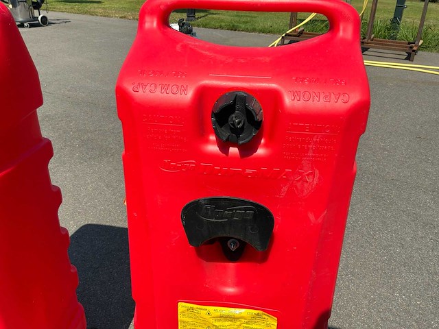 Scepter flo n’ go verrijdbare brandstofcontainers - afbeelding 13 van  21