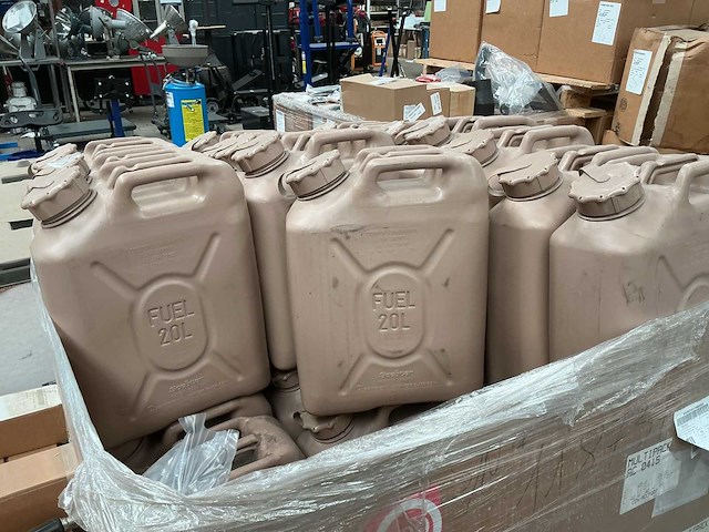 Scepter fuel can (37x) - afbeelding 2 van  2