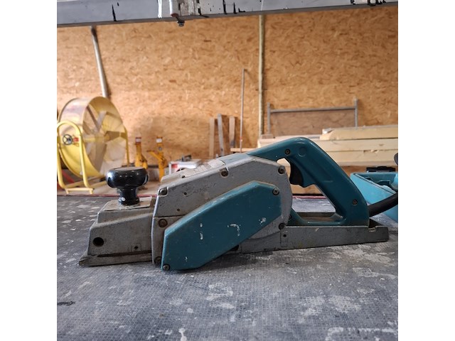 Schaafmachine met decoupeerzaag makita, 1100 en 4350fct, bouwjaar o.a. 2009 - afbeelding 7 van  10