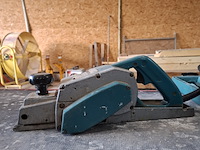 Schaafmachine met decoupeerzaag makita, 1100 en 4350fct, bouwjaar o.a. 2009 - afbeelding 7 van  10