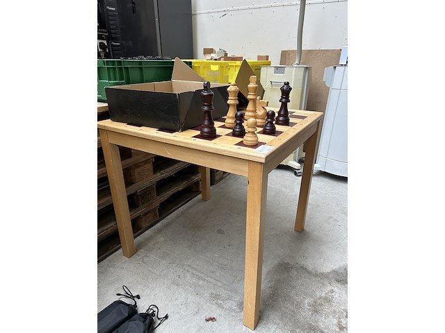 Schaaktafel 73x73x68cm - afbeelding 1 van  5