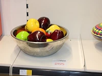 Schaal met kunstfruit