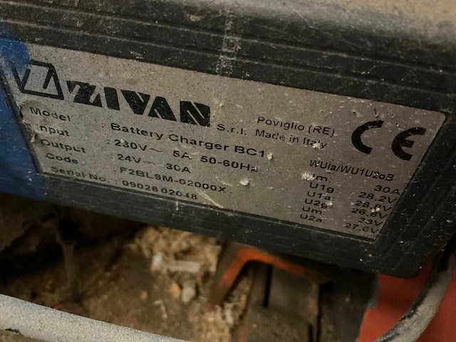 Schaar-hoogwerker - afbeelding 4 van  12