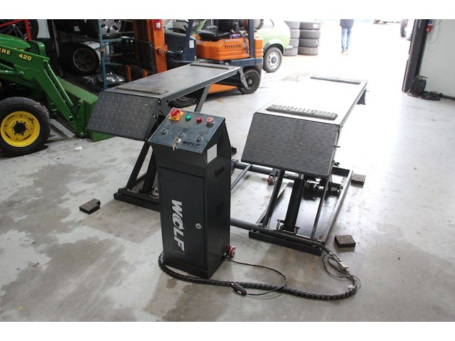 Schaarhefburg wolf wks30e 3000kg 2023 - afbeelding 1 van  1