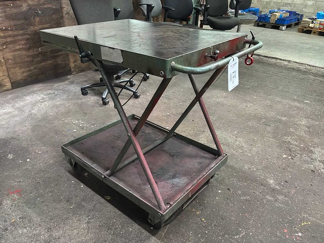 Schaarheftafel, verrijdbaar - afbeelding 2 van  3