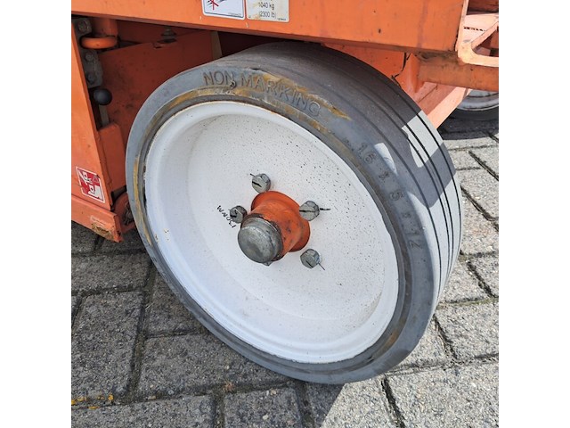 Schaarhoogwerker 9,6m accu platform afm, skyjack, sjiii 4626, 2015 - afbeelding 8 van  24