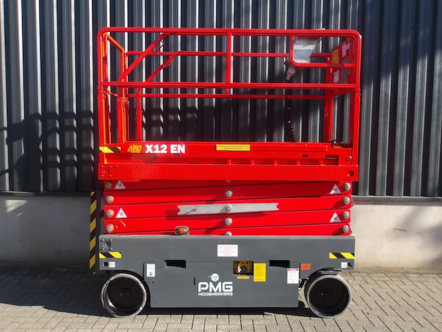 Schaarhoogwerker airo x12en elektrisch 12.10m 2018 - afbeelding 1 van  1