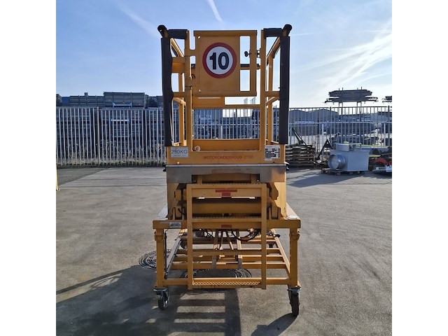 Schaarhoogwerker, custers, cs 4.0, geel, 2003 - afbeelding 24 van  25